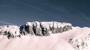 INFINITY NINE MOUTAIN