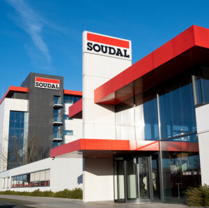 Relations presse et pilotage plan média – Soudal